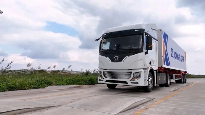 “雙11”呼喚“當(dāng)日達(dá)”！徐工4&times;2底充牽引車助力物流運輸！